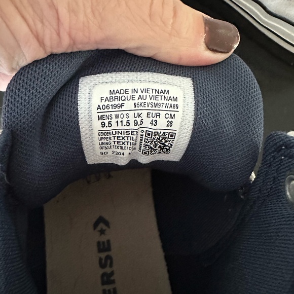 Converse Gray Navy Sneakers - Picture 3 of 4